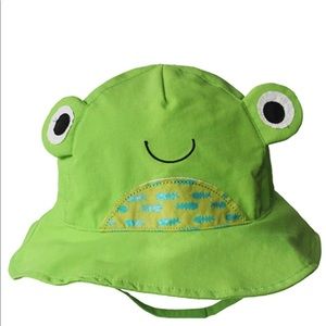 Frog sun hat